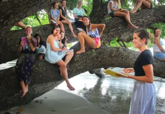 group photo in tree 