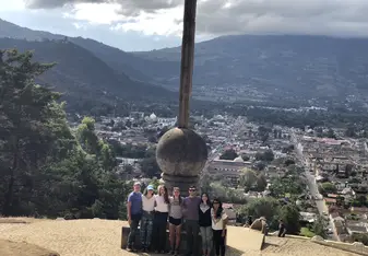  Exploring the city with friends