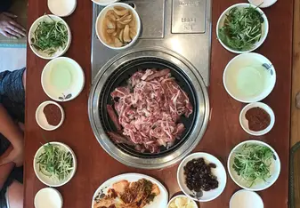 table of Korean food