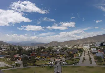 La Mitad del Mundo
