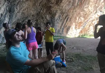 Excavation break, lots of happy faces!