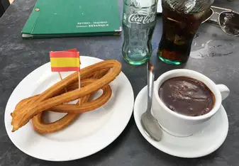 Churros con Chocolate