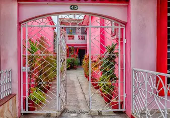 Pink house in Ciego de Avila