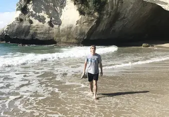  Cathedral Cove