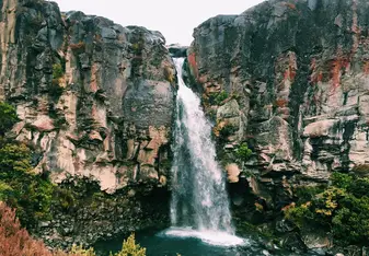 Taranaki Falls - National Park, New Zealand 
