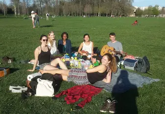 Friends at Parc de la Tête d'Or