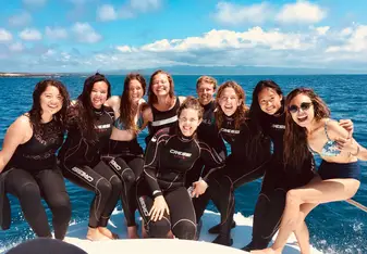 Scuba Diving in the Galaps!