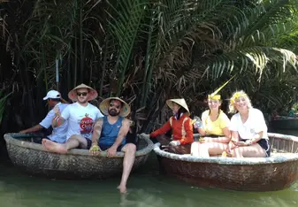 Basket boats