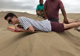 Sand boarding in Ica!