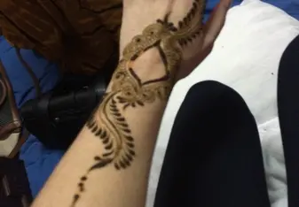 Omani Henna