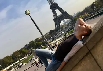 Because everyone need a dramatic picture in front of the Eiffel Tower.
