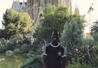 I did the Homestay and lived 5 blocks from the famous Sagrada Família. 