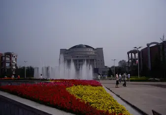 Library & fountain - Sias Intl. University, Xinzheng, Henan