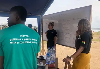 GVI teaching on the beach
