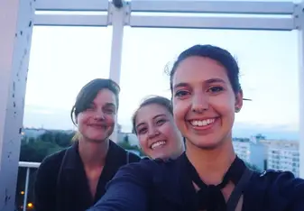 females pose