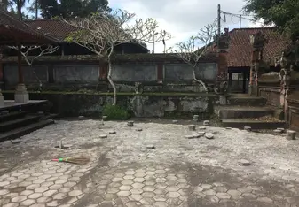Paving a Temple for the Construction and Renovation Program