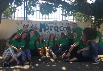 En la Asociación,  todos los voluntarios nuestro ultimo dia :(