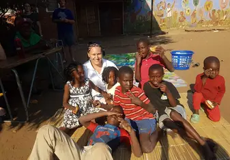 Linda reading club