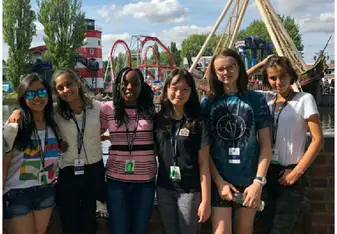 On Saturday, we spent the day at Drayton Manor Theme Park. It was my first theme park and the most memorable event was that I almost died on the first ride. 🤣🤣
