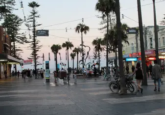 This is along Manly Beach, great shopping area and many yummy restaurants. Spent a lot of time here or at the beach! 