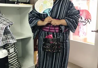 Trying On Yukatas