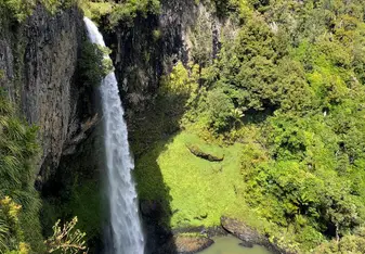 Bridal Veil Falls, Raglan