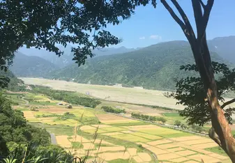 Yilan 