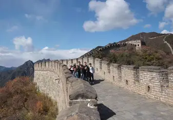 great wall with Aupairia