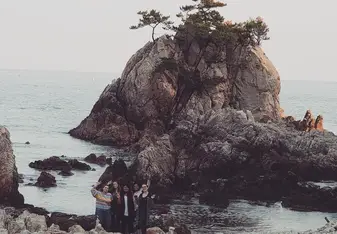 The beach at Haesindang Park