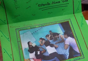 The girls gave this present in my last day with them.