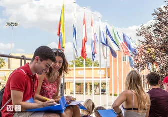 university students studying abroad