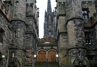 Showing off the University of Edinburgh to my visiting parents- who wouldn't want to study here??