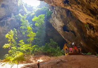 Hua Hin Cave Temple
