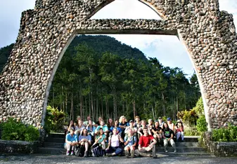 The whole group in the classroom