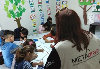 Become A Volunteer with METAdrasi