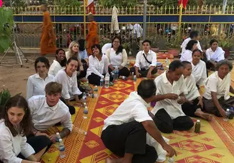 GVI team at Buddhist Ceremony