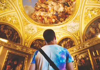 What is the Average Salary for Teaching Abroad in Italy? Featured