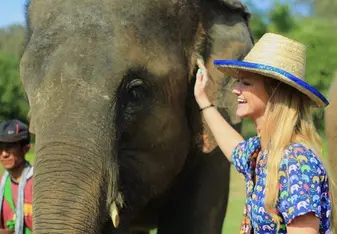 Where to Volunteer with Elephants - Margaret, CISAbroad Thailand