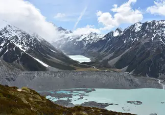 Mt. Cook from Sealy Tarns Track 