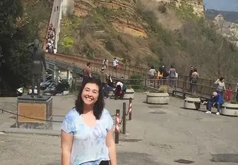 We stopped to explore Citvia di Bagnoregio! We even ran into singer Lana Del Rey!!!