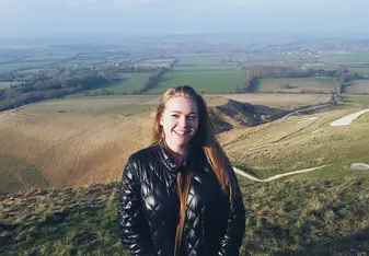On an excursion in the English countryside