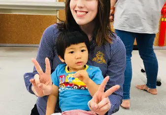 Enjoying the multilingual language learning activities with LEX members of all ages