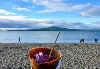 eating ice cream on mission bay beach