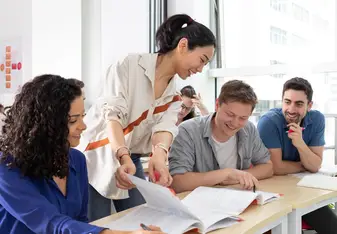 students-and-teacher-during-intensive-class