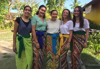 Cultural exchange with the volunteers