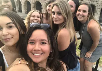  Visiting the Colosseum 