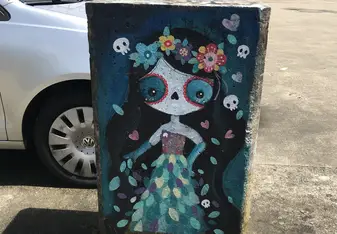 We took a tour around Rennes to view some of the street art!
