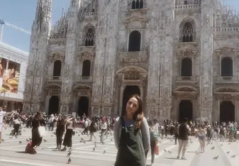 Me in front of the beautiful Duomo