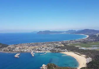 View of Itoshima beach from 200m 