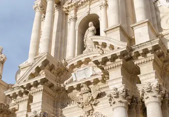 The duomo located at the center of Ortigia